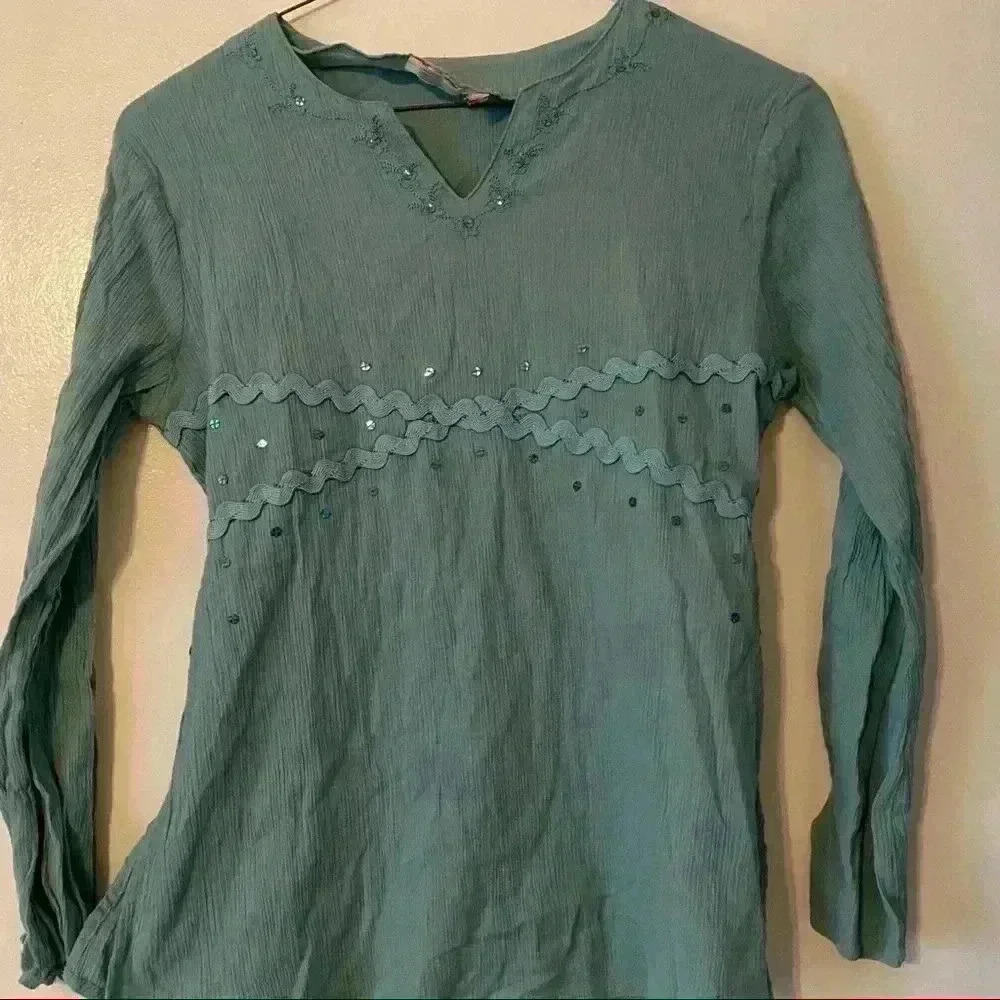 American Girl shirt plus free gift